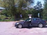 Car and mobile antenna