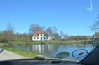 Yet another nice house, but here with neighbours sharing a pond